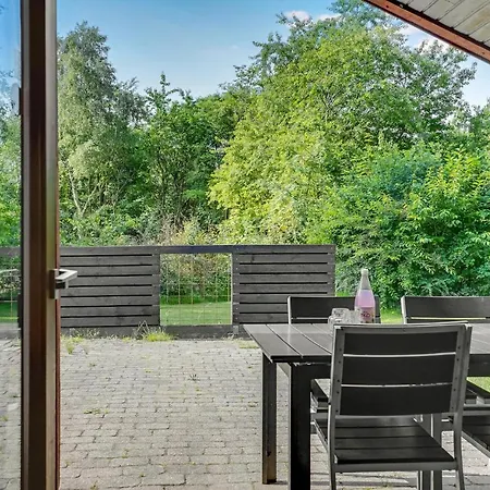 Holiday home 3 Bedroom Pet Friendly In Toftlund Arrild