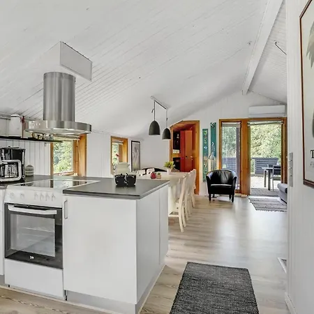Holiday home 3 Bedroom Pet Friendly In Toftlund Arrild